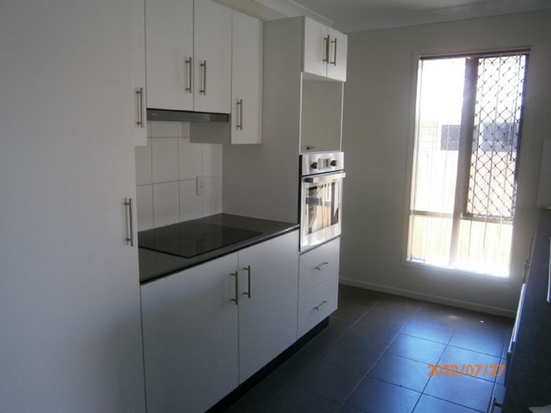 46A Cheihk Cres, Collingwood Park QLD 4301