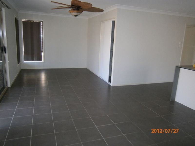 46A Cheihk Cres, Collingwood Park QLD 4301