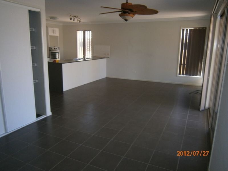 46A Cheihk Cres, Collingwood Park QLD 4301