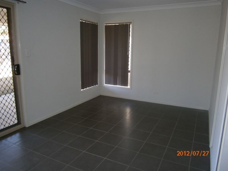 46A Cheihk Cres, Collingwood Park QLD 4301