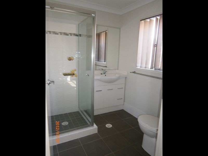 46A Cheihk Cres, Collingwood Park QLD 4301