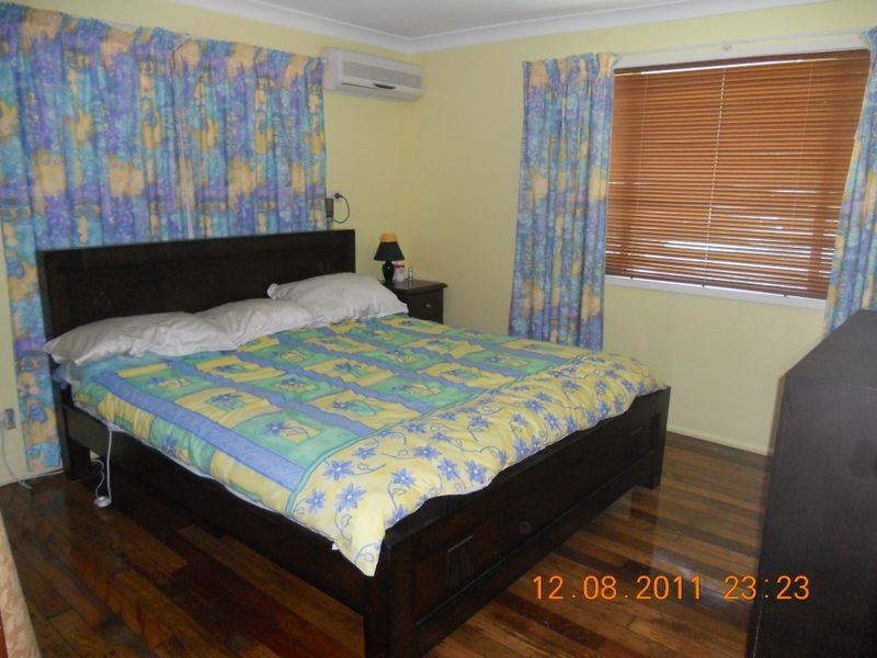 250 Old Logan Road, Camira QLD 4300