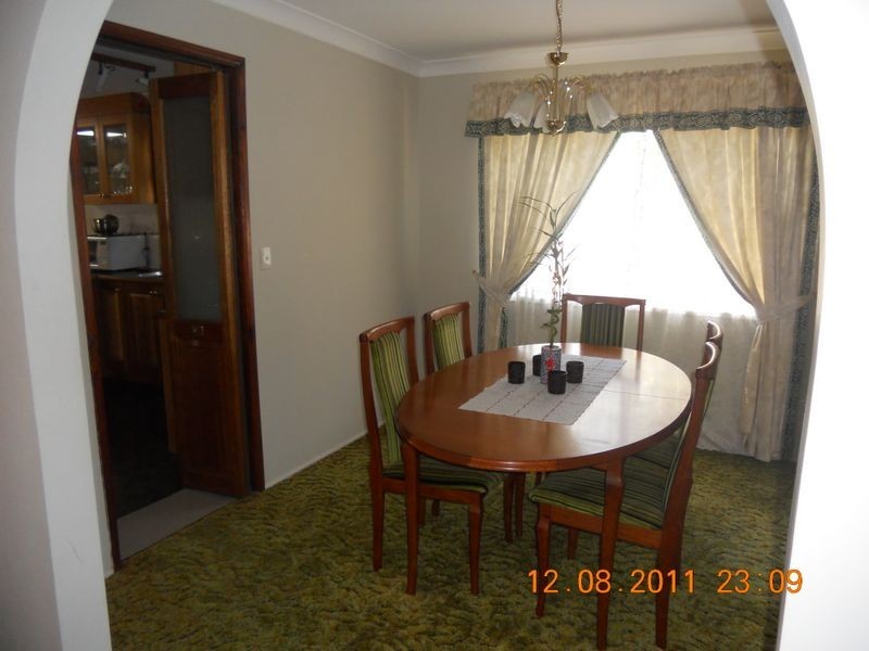 250 Old Logan Road, Camira QLD 4300