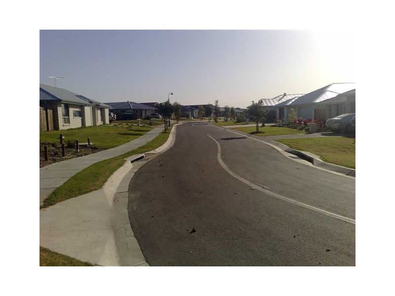 25 Daryl Reinhardt Drive, Redbank Plains QLD 4301