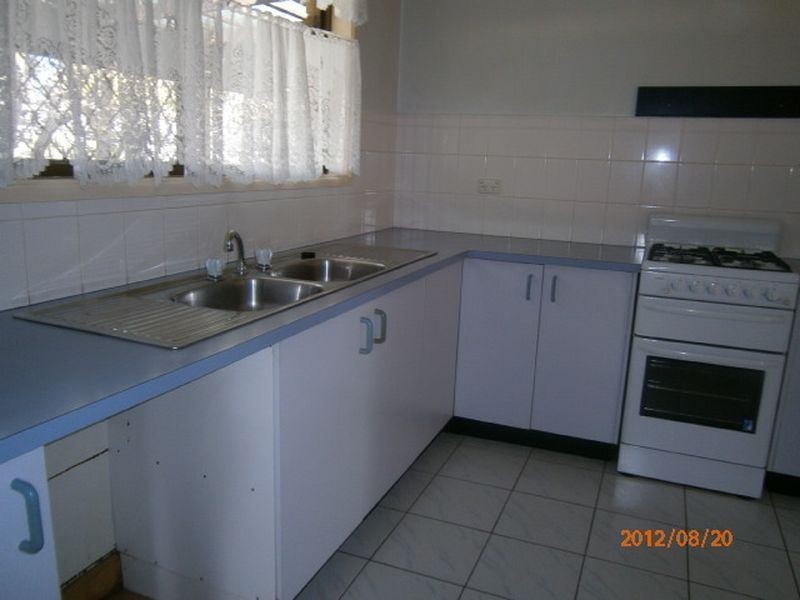 7 Yarrow Court, Redbank Plains QLD 4301