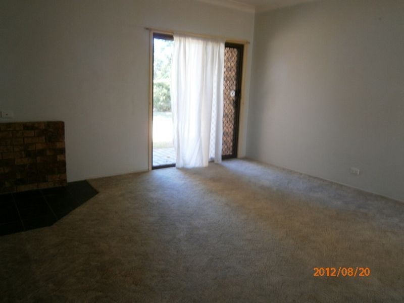 7 Yarrow Court, Redbank Plains QLD 4301