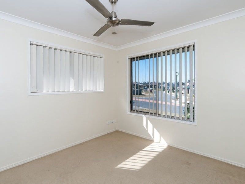 8 Julia Street, Brassall QLD 4305