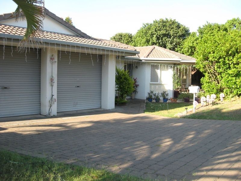 98 Glen Ross Road, Sinnamon Park QLD 4073