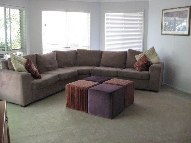 98 Glen Ross Road, Sinnamon Park QLD 4073