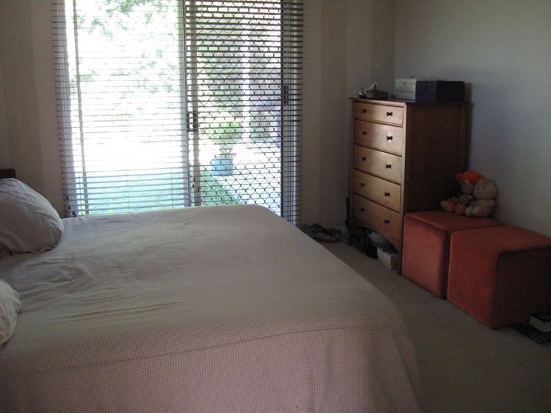 98 Glen Ross Road, Sinnamon Park QLD 4073