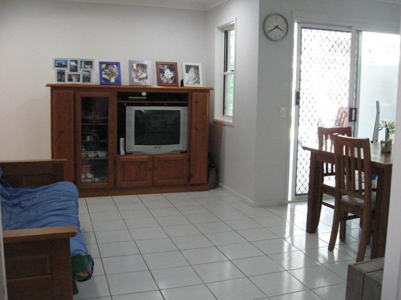 98 Glen Ross Road, Sinnamon Park QLD 4073