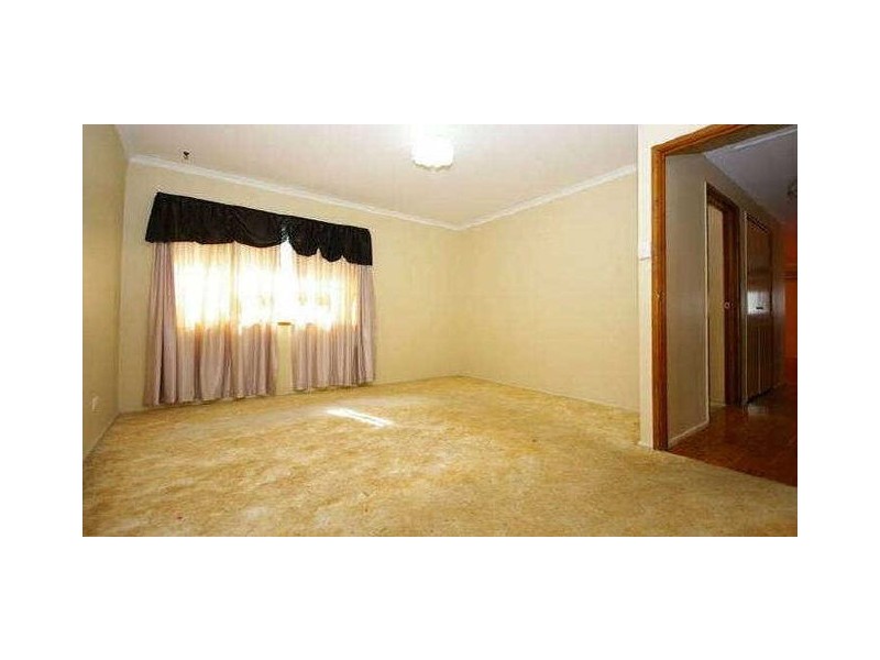 5 Tamatea Drive, Bellbird Park QLD 4300