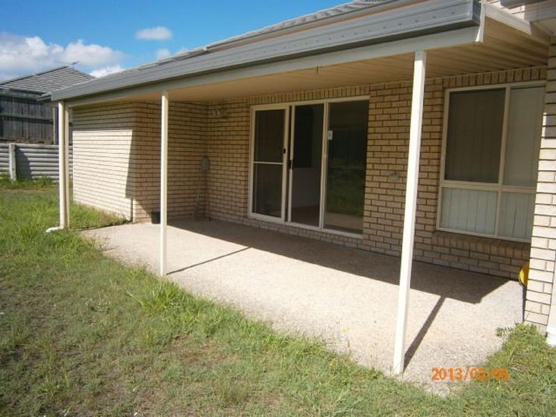 33 Storr Circuit, Goodna QLD 4300