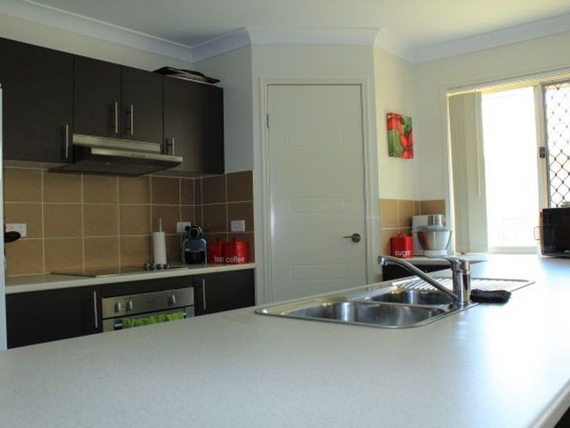 32 Berkeley Circuit, Bellbird Park QLD 4300