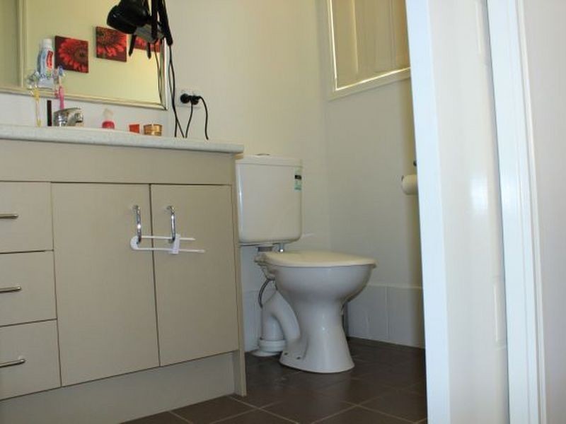 32 Berkeley Circuit, Bellbird Park QLD 4300