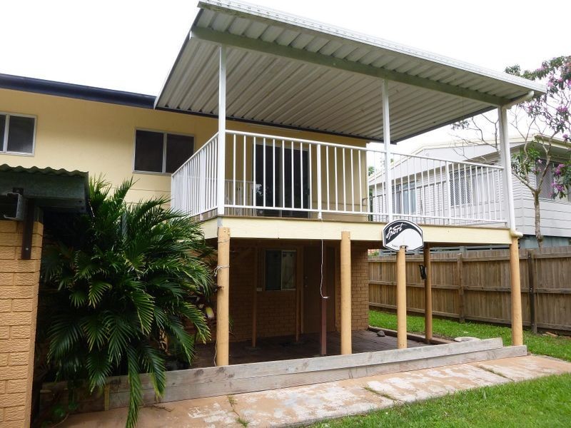 12 Gwinear Street, Kingston QLD 4114