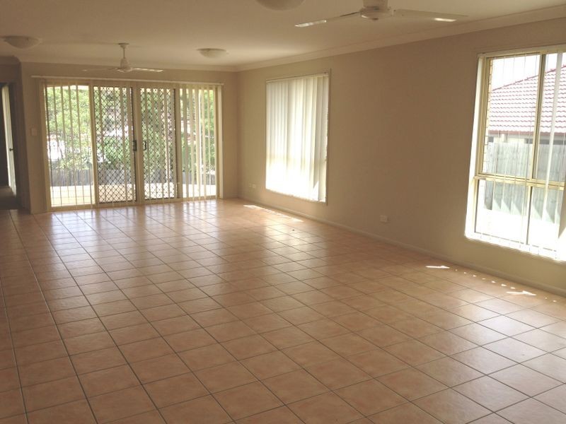 19 De Valera Street, Collingwood Park QLD 4301