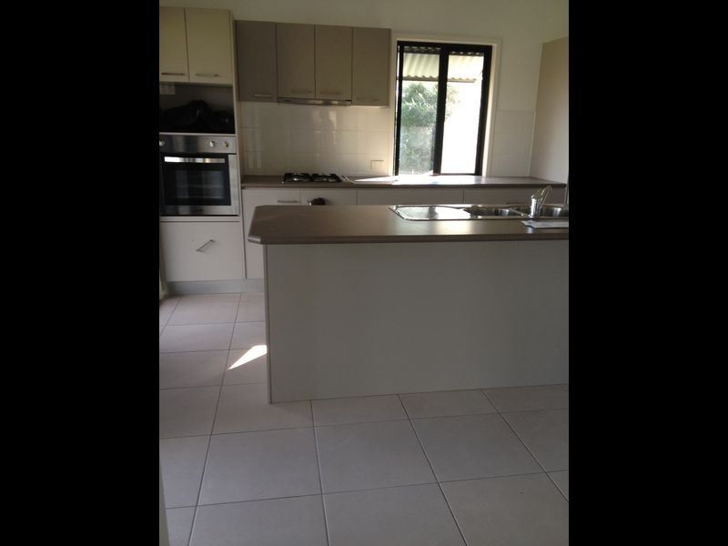 41 Clydesdale Place, Sumner QLD 4074