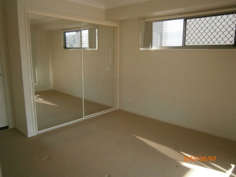 5 Esperance Crescent, Springfield Lakes QLD 4300