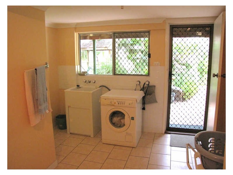 25 Fiona Street, Bellbird Park QLD 4300