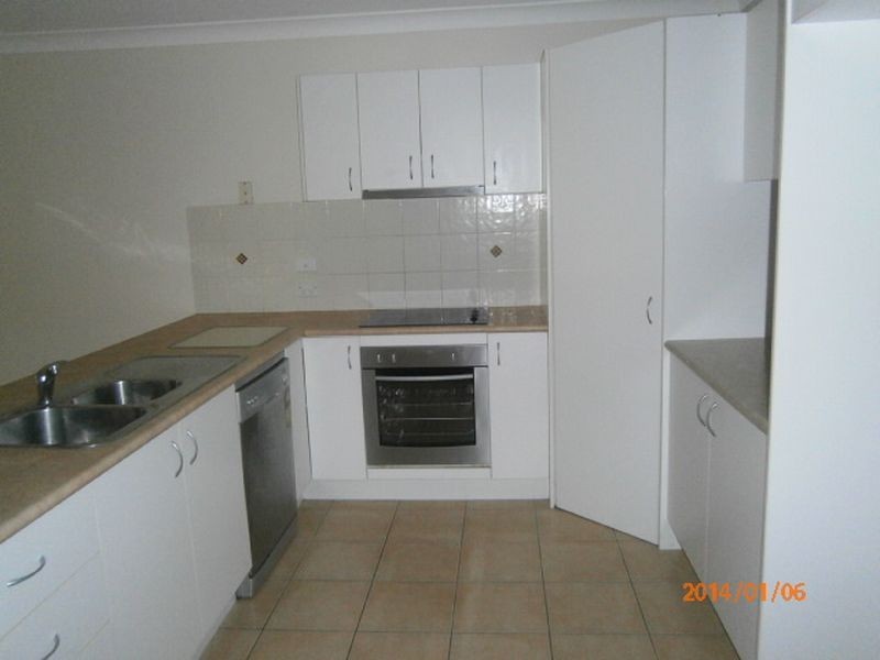 1/24 Bassili Drive, Collingwood Park QLD 4301