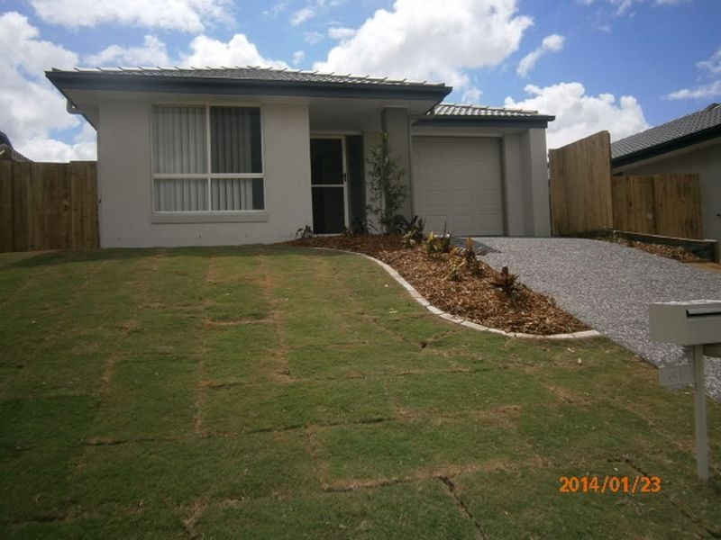 31 Hallvard Crescent, Augustine Heights QLD 4300