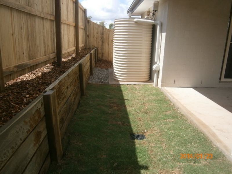 31 Hallvard Crescent, Augustine Heights QLD 4300