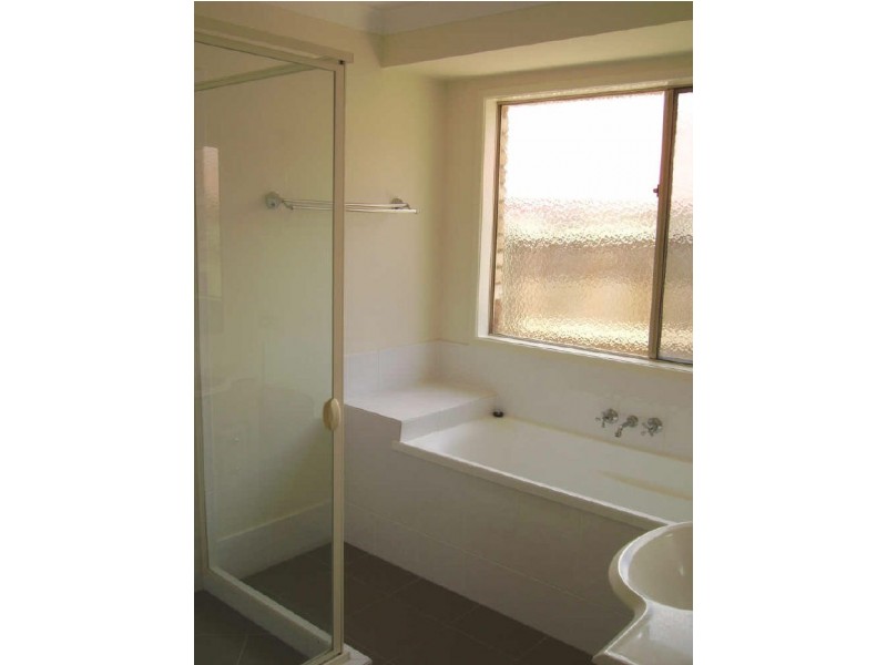 Collingwood Park QLD 4301