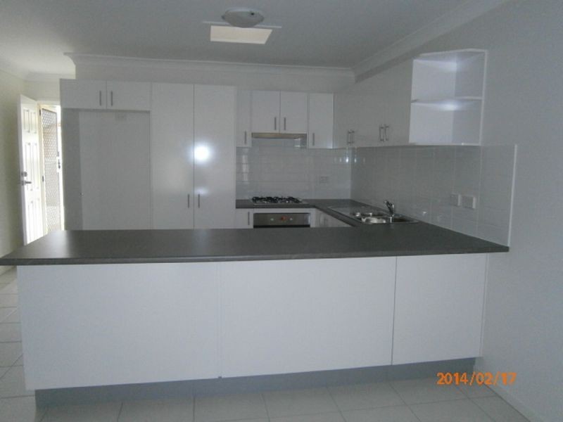 33/5 Spalding Court, Goodna QLD 4300