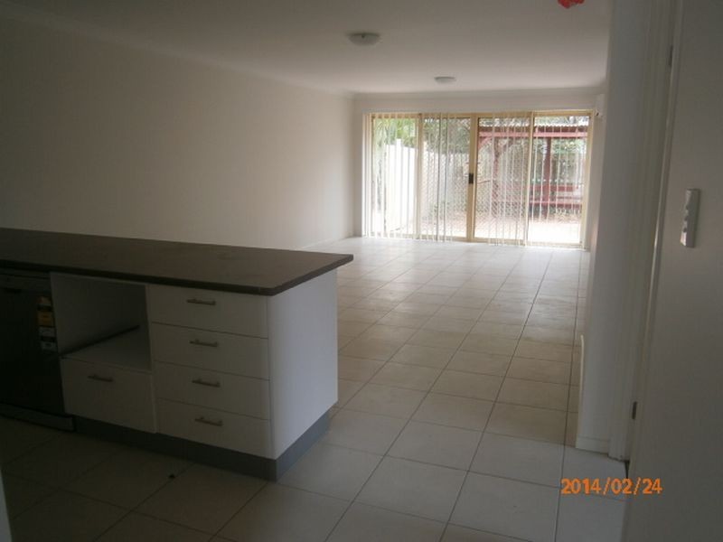31/5a Spalding Crescent, Goodna QLD 4300