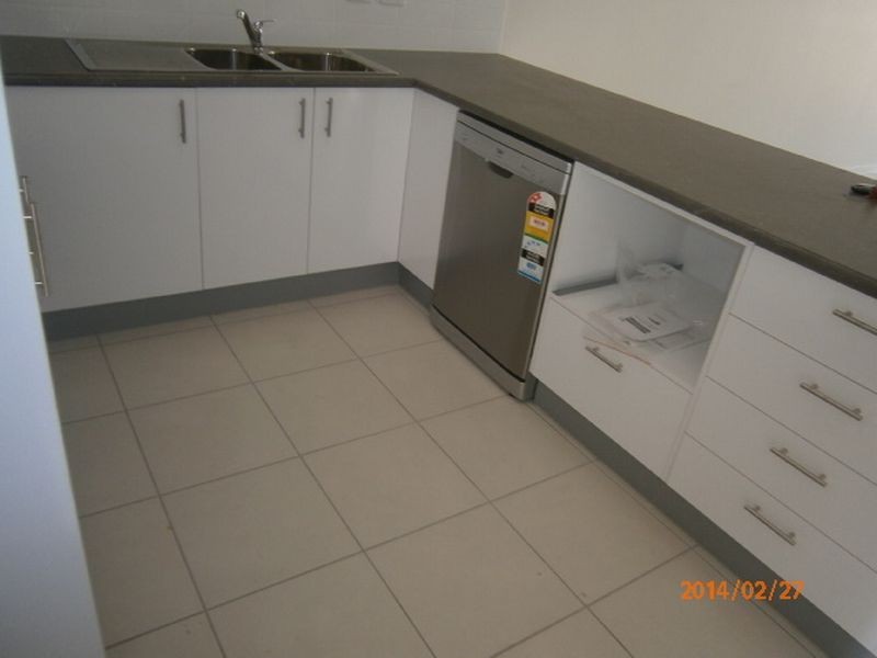 29/5a Spalding Crescent, Goodna QLD 4300