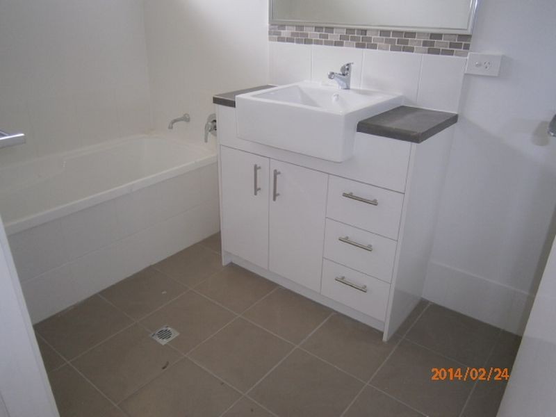 29/5a Spalding Crescent, Goodna QLD 4300