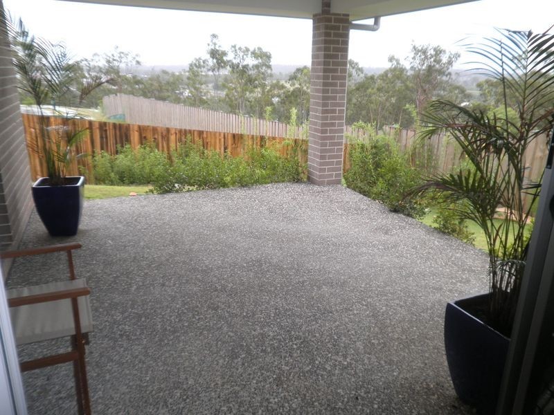 102 Whitmore Crescent, Goodna QLD 4300