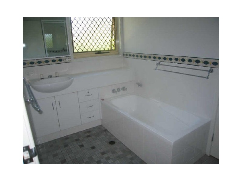 North Ipswich QLD 4305