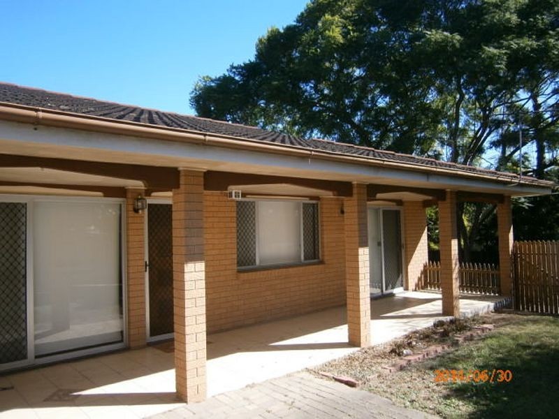 92 Queen Street, Goodna QLD 4300
