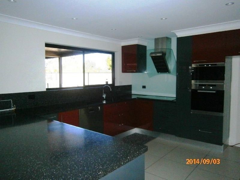 9 Maribour Street, Westlake QLD 4074