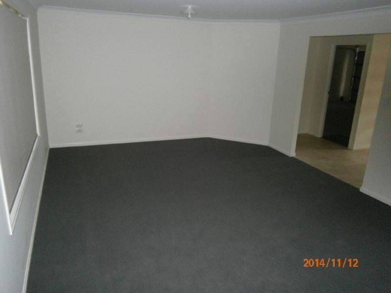 39 Regents Drive, Redbank Plains QLD 4301