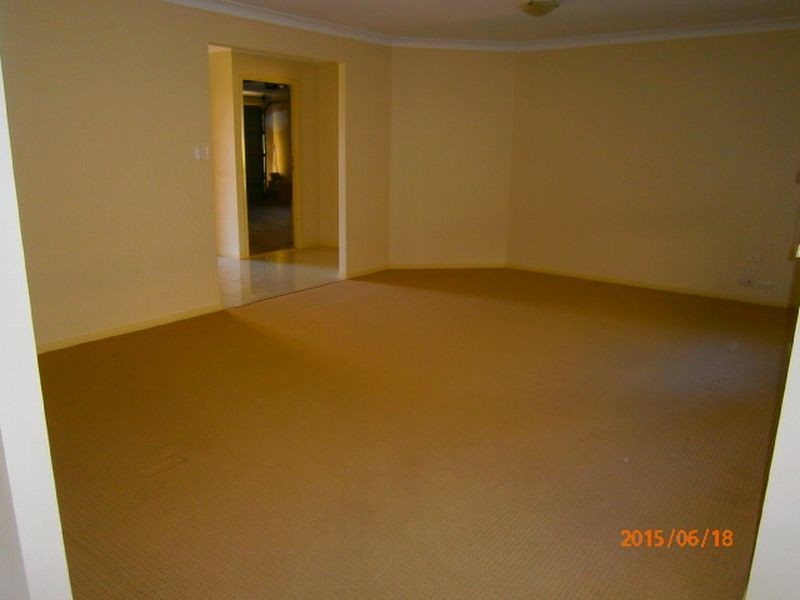 16 Casement Court, Collingwood Park QLD 4301