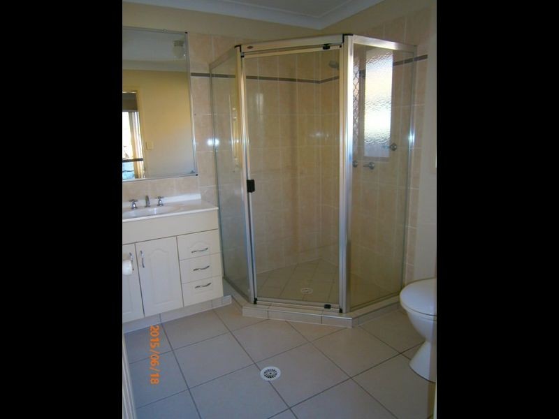 16 Casement Court, Collingwood Park QLD 4301