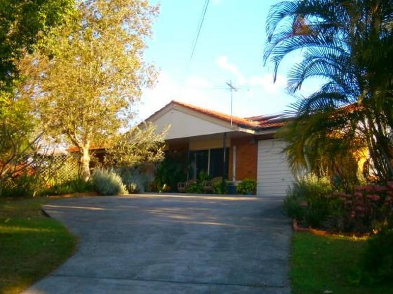 34 Elizabeth Crescent, Goodna QLD 4300