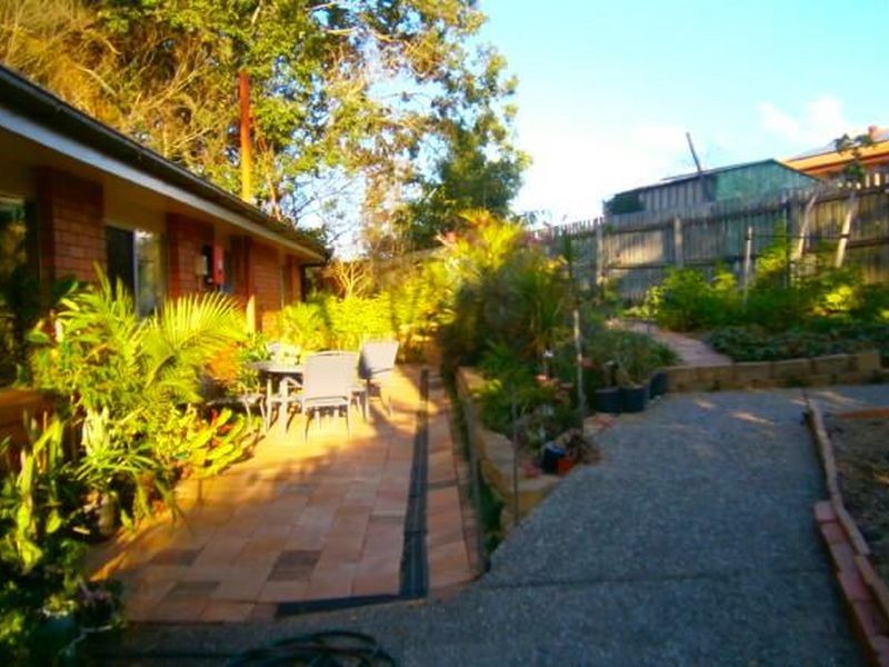 34 Elizabeth Crescent, Goodna QLD 4300