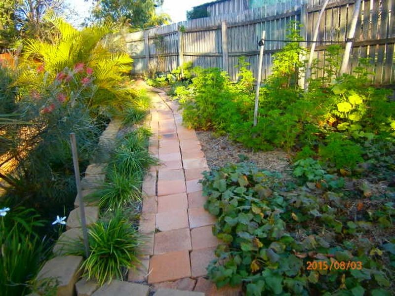 34 Elizabeth Crescent, Goodna QLD 4300