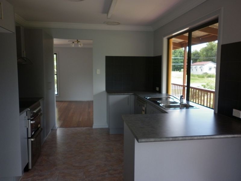 12 Lower Albert street, Goodna QLD 4300