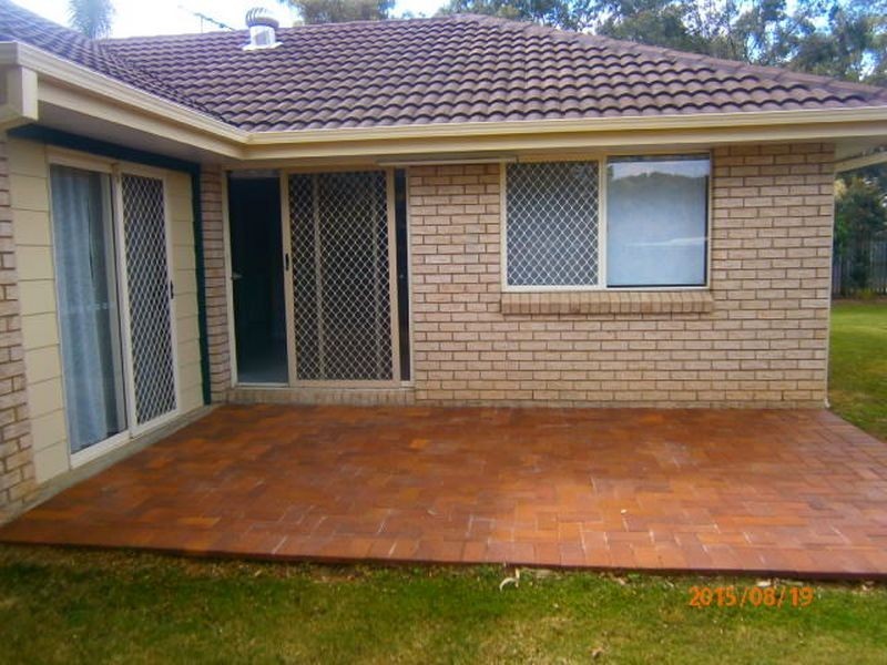 7 Brendan Place, Goodna QLD 4300