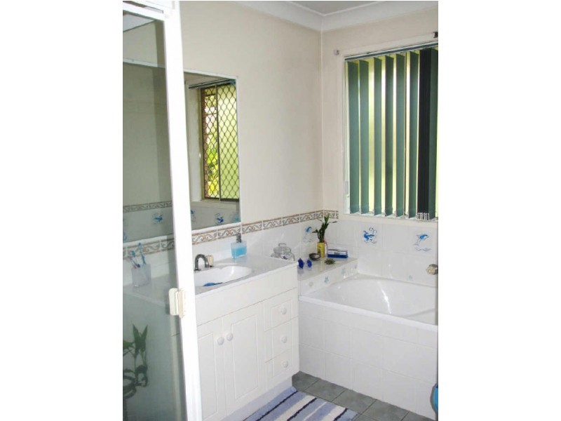 Collingwood Park QLD 4301