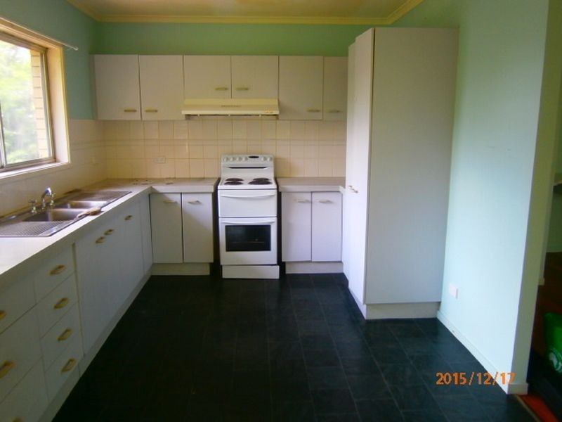 6 Samantha Street, Redbank Plains QLD 4301