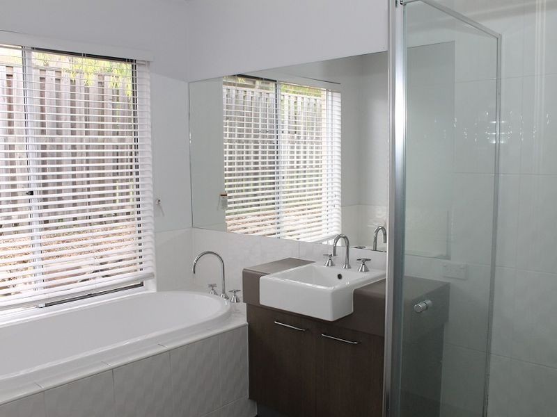 168 Alawoona Street, Redbank Plains QLD 4301