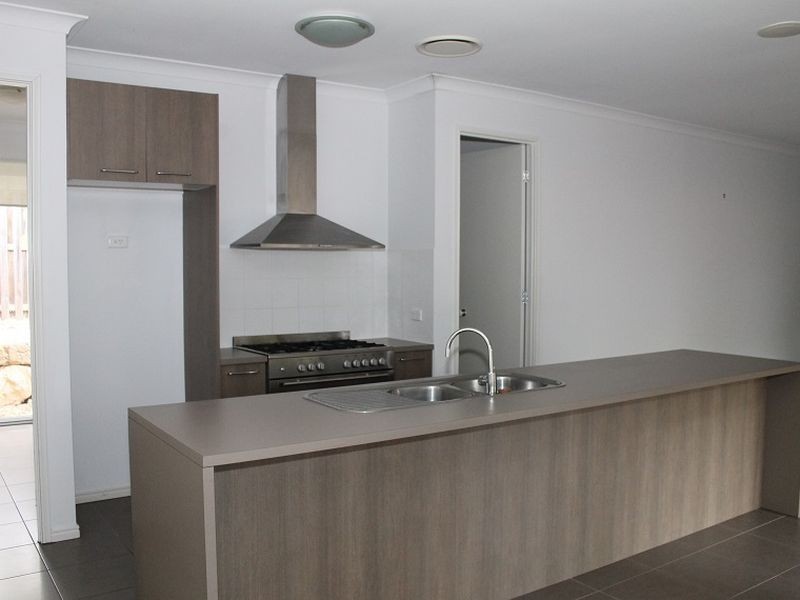 168 Alawoona Street, Redbank Plains QLD 4301