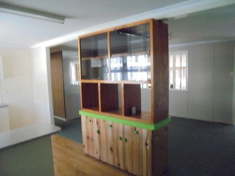 13 Rodney Street, Silkstone QLD 4304