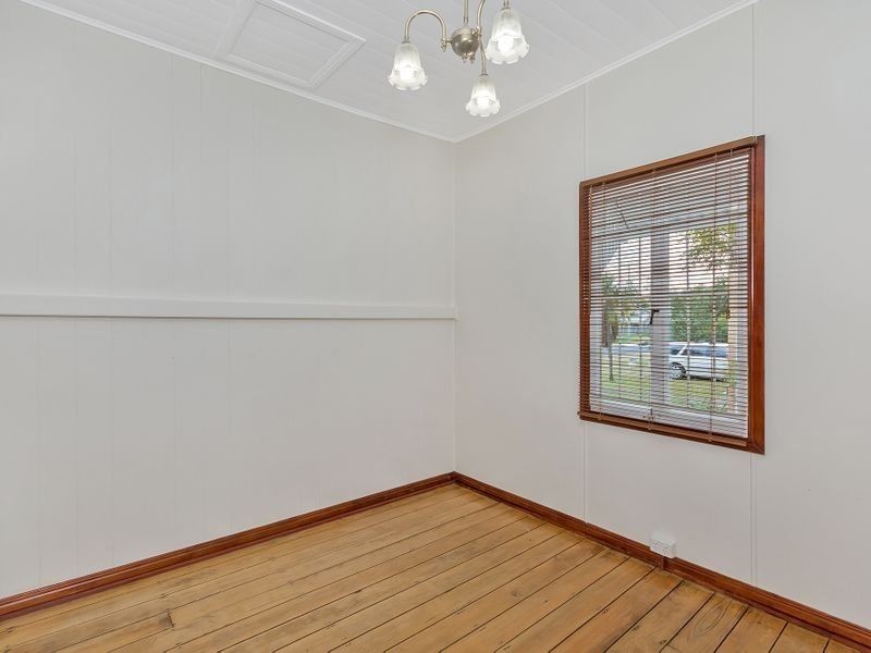 21A Lindsay Street, Bundamba QLD 4304